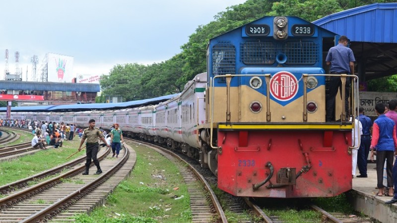 ভাড়া বাড়লো সুবর্ণ এক্সপ্রেসের