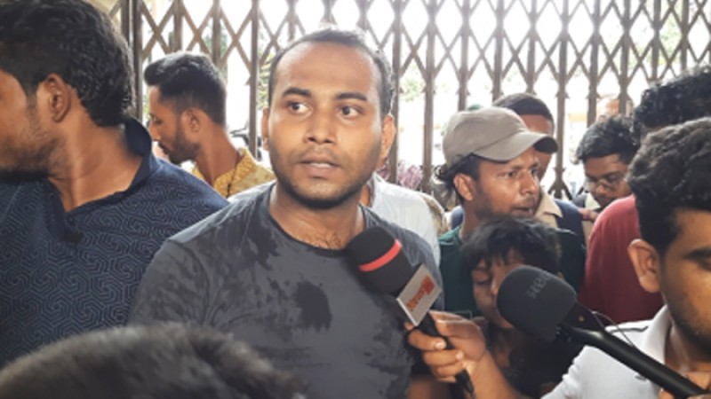 রেল খাতের অব্যবস্থাপনা : এবার সিলেট স্টেশনে রনি