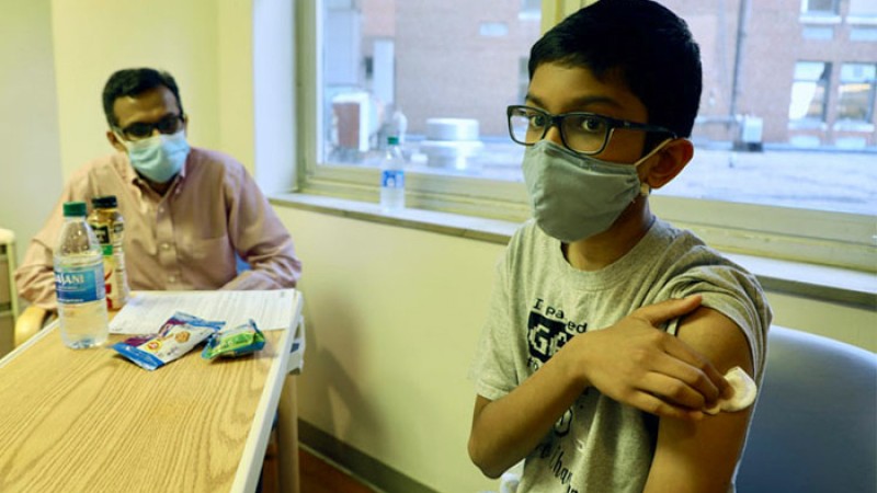 আইডি কার্ড দিয়ে টিকা নিতে পারবে শিক্ষার্থীরা