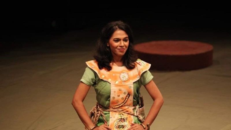 ৩ বছর পর আজ মঞ্চে ‘খনা’