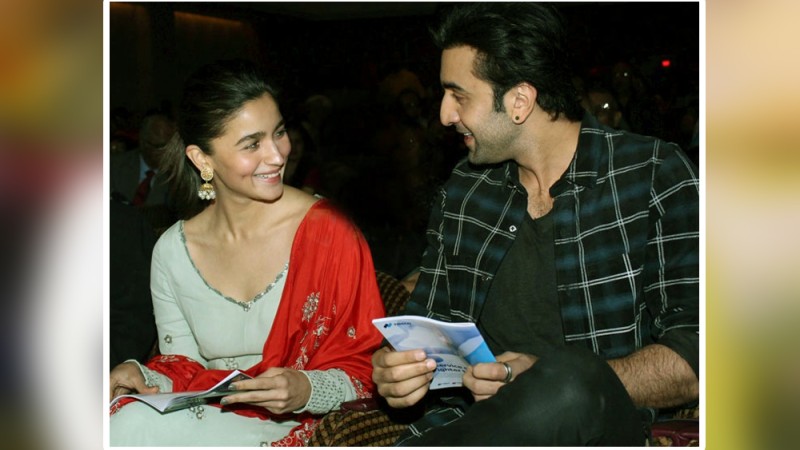 গাঁটছড়া বাঁধতে চলেছেন রণবীর-আলিয়া