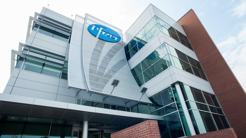 কোভিড টিকা বিক্রির পূর্বাভাস বাড়িয়েছে ফাইজার