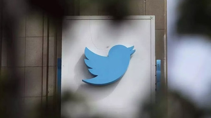 সাময়িকভাবে টুইটারের অফিসের ঝাঁপ বন্ধ