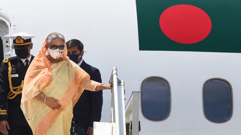 আজমির শরীফ পরিদর্শনে রাজস্থানে পৌঁছেছেন প্রধানমন্ত্রী