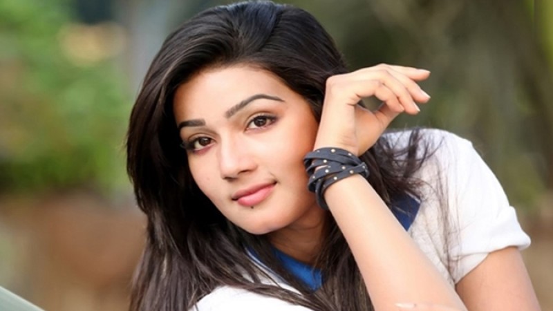 মা হতে চলেছেন চিত্রনায়িকা মাহি