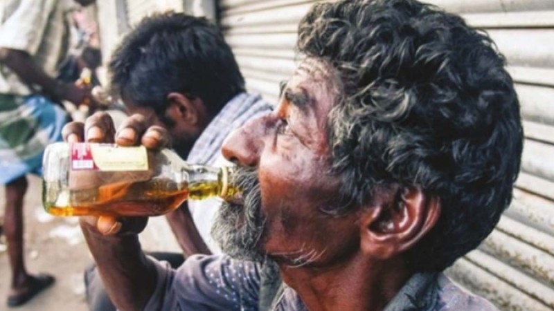 মদ বিক্রিতে রেকর্ড গড়ল পশ্চিমবঙ্গ