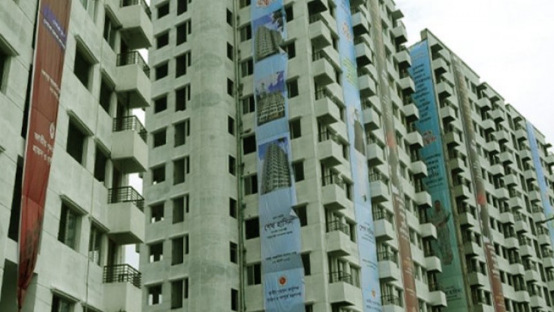 ঝুপড়ি ঘরের ভাড়ায় আধুনিক ফ্ল্যাট পেলেন বস্তির ৩০০ পরিবার