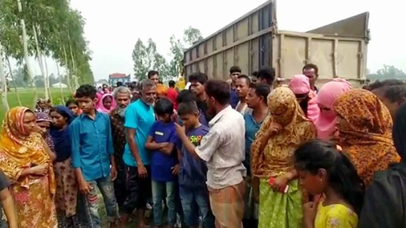 মসজিদের ইমামকে কুপিয়ে হত্যা