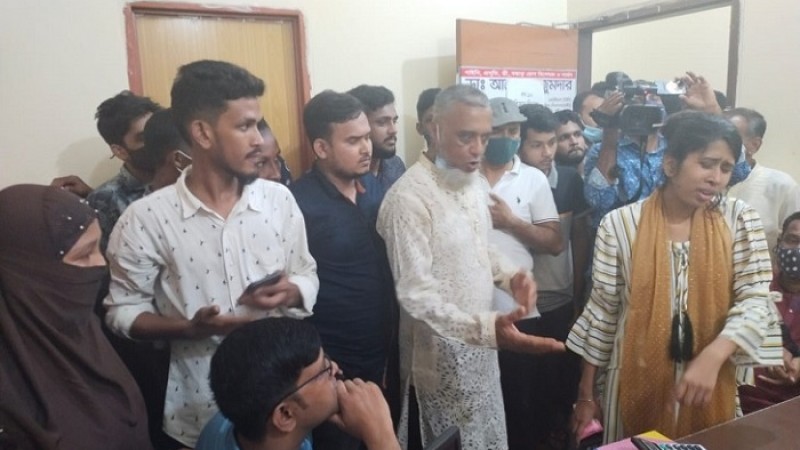 হাসপাতালে চিকিৎসা না পেয়ে রোগীর মৃত্যুর অভিযোগ