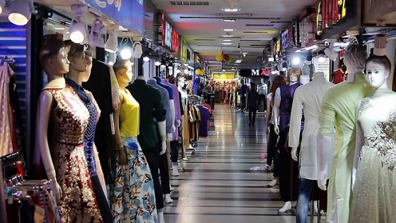 দোকান-শপিংমল খুলতে থাকছে শর্ত