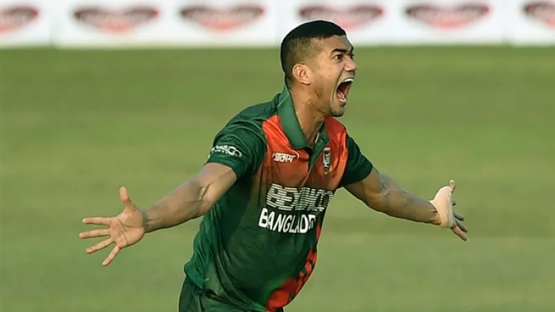 তাসকিনের ফর্মে ইতিহাস গড়ার পথে বাংলাদেশ