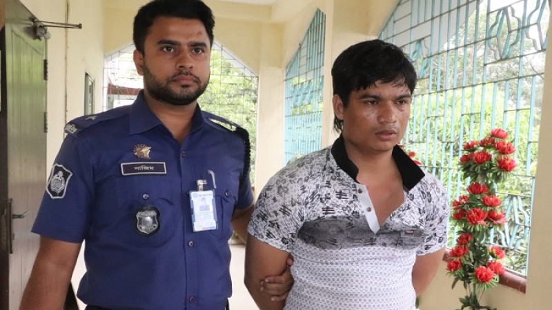 অদিতাকে বালিশ চাপা দিয়ে হত্যা, রনির স্বীকারোক্তি