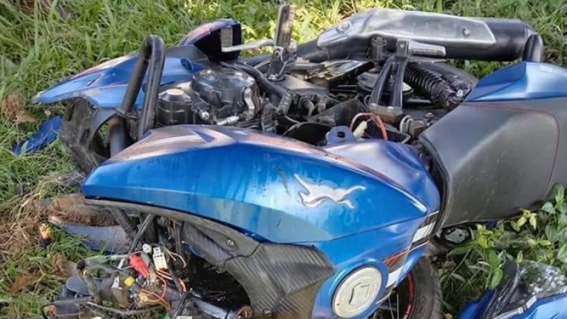 টাঙ্গাইলে সড়ক দুর্ঘটনায় প্রাণ গেলো ৩ স্কুলছাত্রের