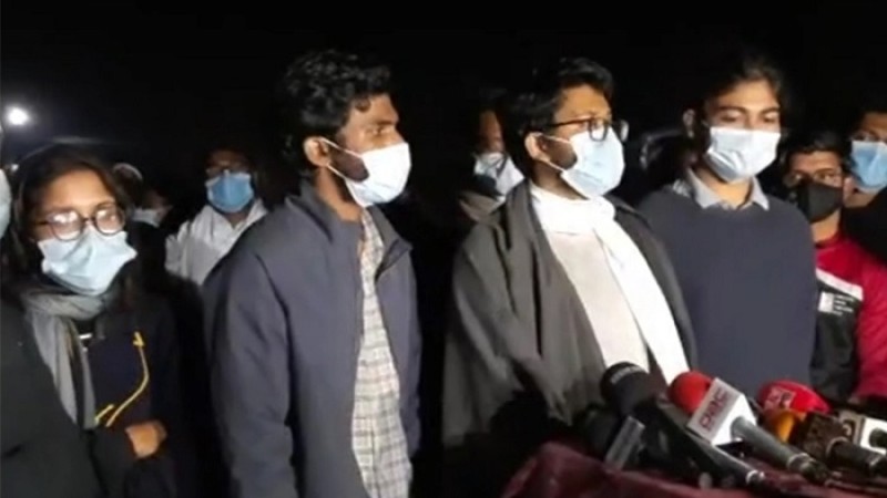 এবার গণ-অনশনে শাবিপ্রবি শিক্ষার্থীরা