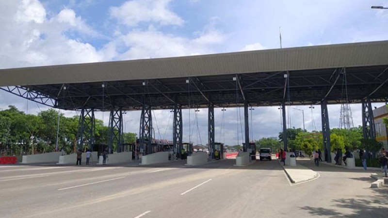 পদ্মা সেতুর টোলপ্লাজায় গাড়ির চাপ নেই