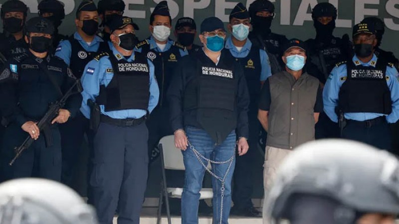 মাদককাণ্ডে হন্ডুরাসের সাবেক প্রেসিডেন্ট গ্রেফতার
