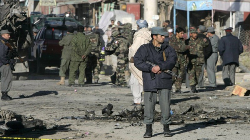 কাবুল বিমানবন্দরের বাইরে আত্মঘাতী হামলায় নিহত ১৩