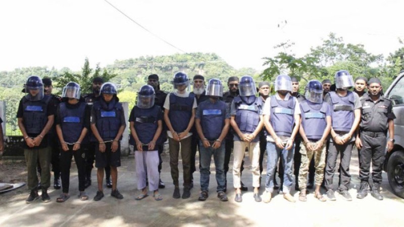 পার্বত্যাঞ্চলে ৫০ এর অধিক ব্যক্তি জঙ্গি প্রশিক্ষণ নিচ্ছে : র‍্যাব