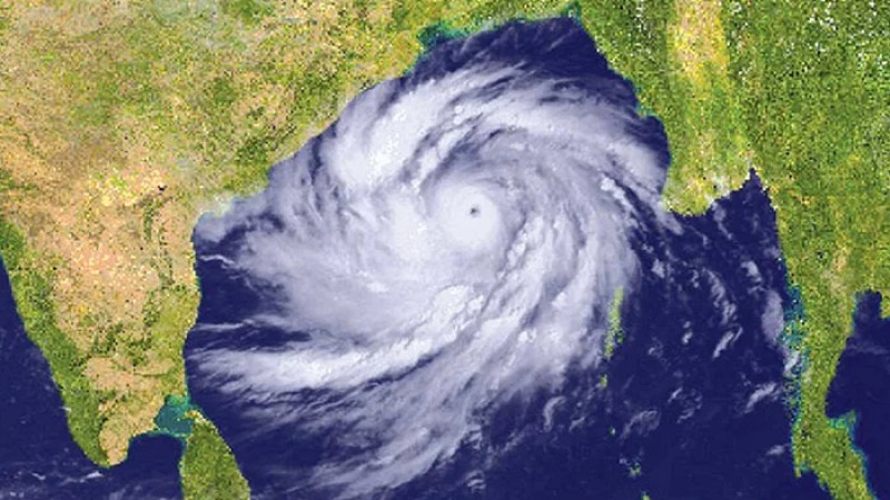 ঘূর্ণিঝড় অশনির কেন্দ্রে বাতাসের গতি ৯০ কি.মি.