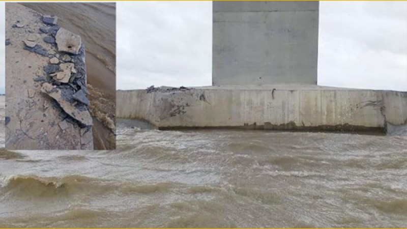 পদ্মা সেতুর পিলারে ধাক্কা: বিকল্প রুট ব‍্যবহারে বিআইডব্লিউটিসির আহ্বান