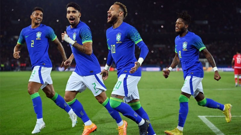 ৫-১ গোলে জয় তিউনিসিয়াকে উড়িয়ে দিলো ব্রাজিল