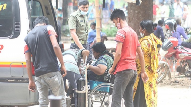 করোনায় আরও ২১০ জনের মৃত্যু, শনাক্ত ১২৩৮৩