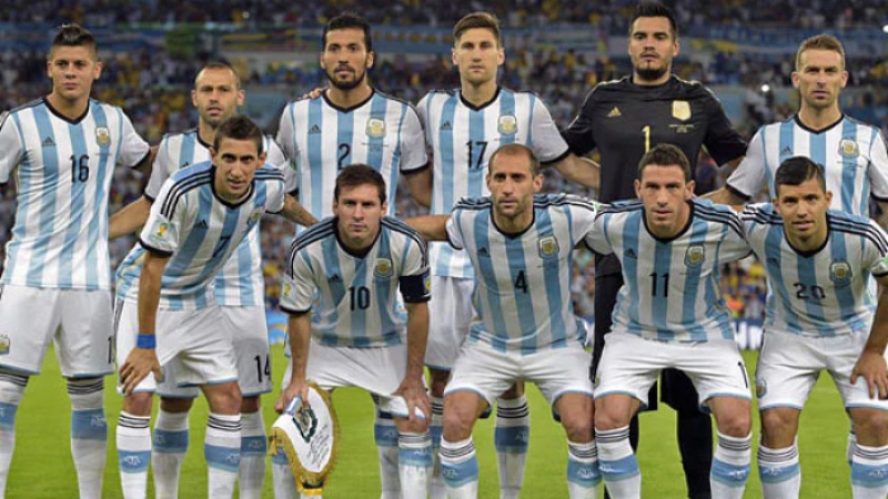 বিশ্বকাপের আগে হঠাৎই মেসিদের দলে বদল হতে পারে