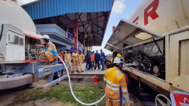 ভারত থেকে এলো আরও ২০০ মেট্রিক টন তরল অক্সিজেন