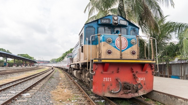 বৃহস্পতিবার ঢাকা থেকে ছেড়ে যাবে যেসব ট্রেন