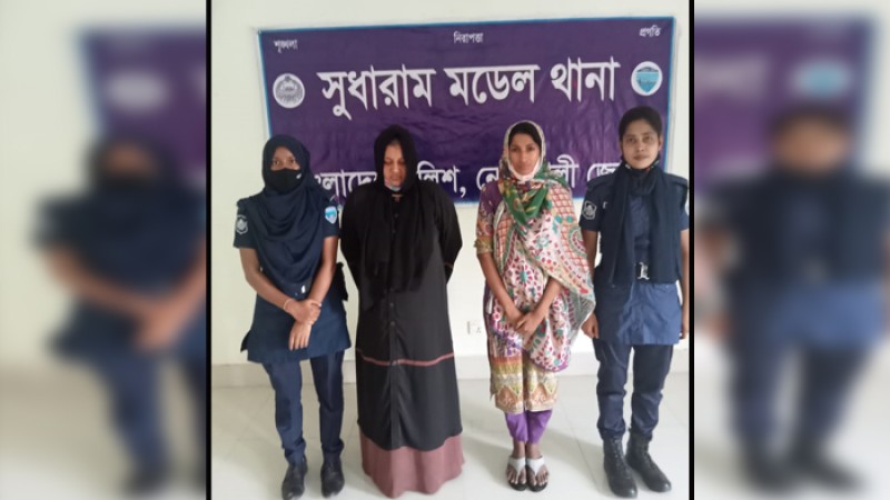 ইউপি সচিবের গোপন ভিডিও ধারণ করে ব্ল্যাকমেইল, গ্রেফতার ২