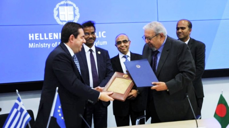 বছরে ৪ হাজার বাংলাদেশী কর্মী যাবে গ্রিসে