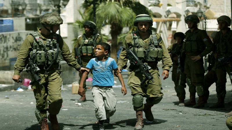 ফিলিস্তিনের পতাকা ওড়ানোয় কিশোরকে গাড়িচাপা