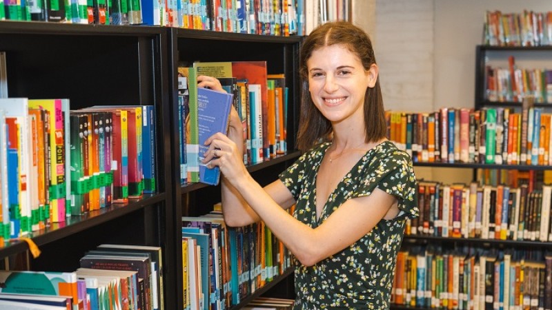 দশ লাখ বইয়ের দৃষ্টিনন্দন গ্রন্থাগার