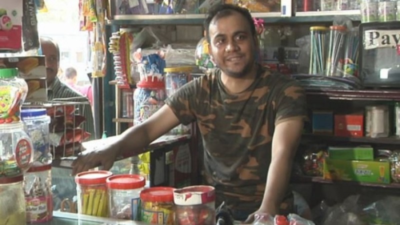 এয়ারলাইন্স কোম্পানির চাকরি ফিরিয়ে দিয়েছেন দুদকের শরীফ