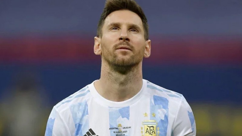 বার্সায় মেসি যুগের অবসান!