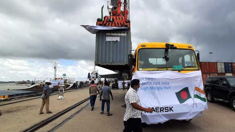 মোংলা বন্দর থেকে ভারতে পণ্য পরিবহন শুরু