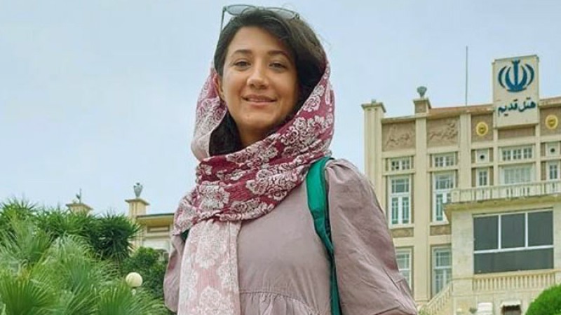 ইরানের কারাগারে নিঃসঙ্গ সেলে বন্দি মহিলা সাংবাদিক