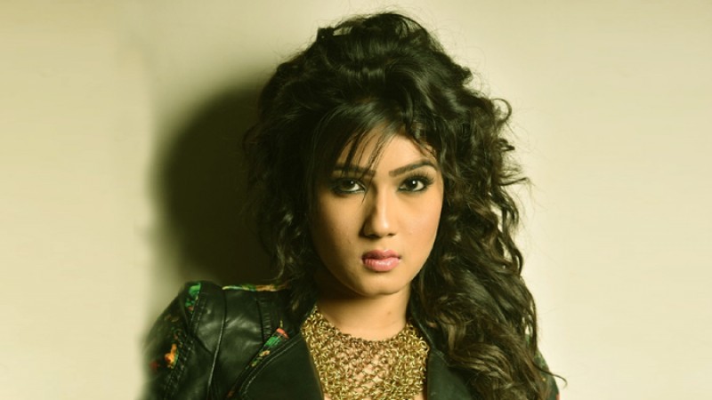 ভেঙে গেল নায়িকা মাহির সংসার