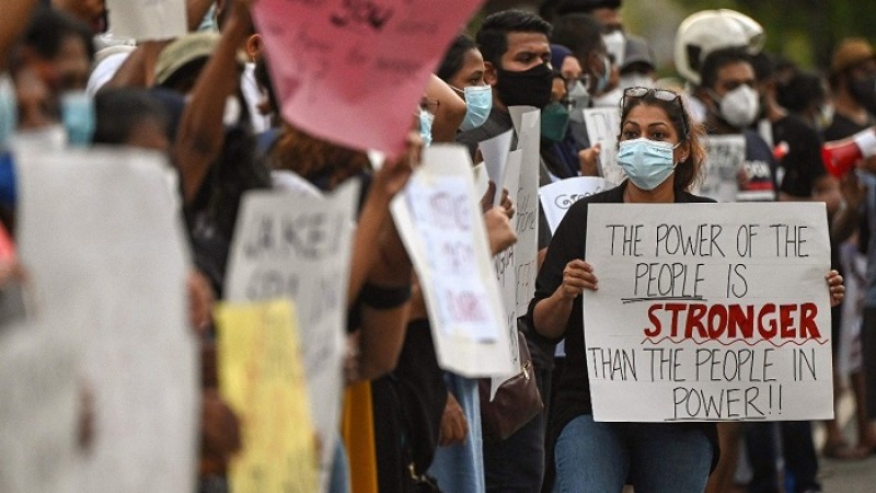 শ্রীলঙ্কায় সোশ্যাল মিডিয়া বন্ধ