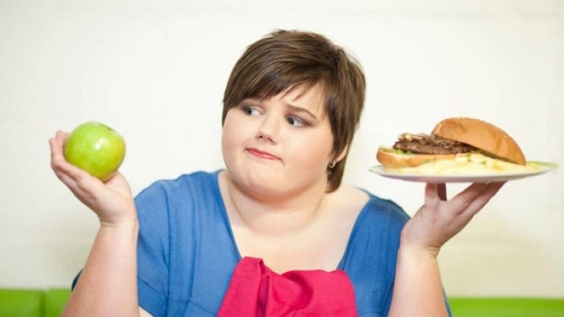 ফ্রান্সে বাড়ছে স্থূলকায় মানুষের সংখ্যা, দায়ী ফাস্টফুড