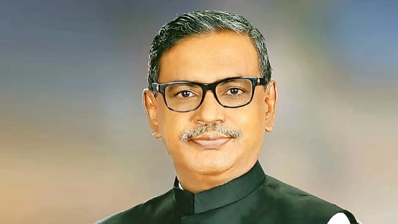 কাদের মির্জার হাত থেকে পালিয়েও রক্ষা পাননি সাবেক চেয়ারম্যান