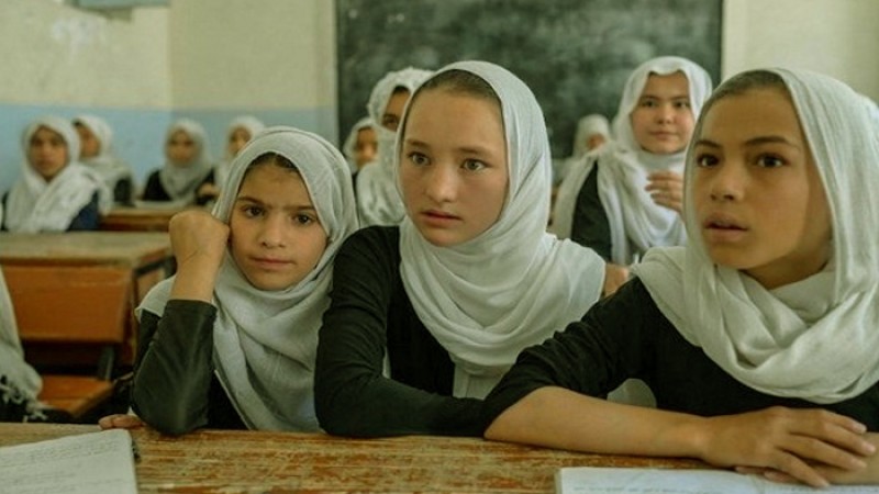 তালেবানরা মেয়েদেরে জন্যও খুলে দিয়েছে হাইস্কুল