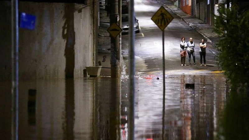 ব্রাজিলে ভারি বৃষ্টিতে বন্যা ও ভূমিধস, নিহত ১৯
