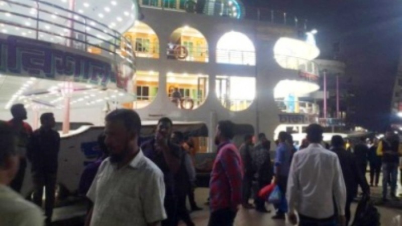 লঞ্চ চলাচল স্বাভাবিক