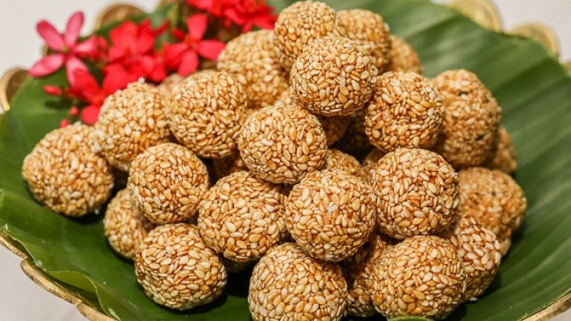 তিলের নাড়ু তৈরির রেসিপি