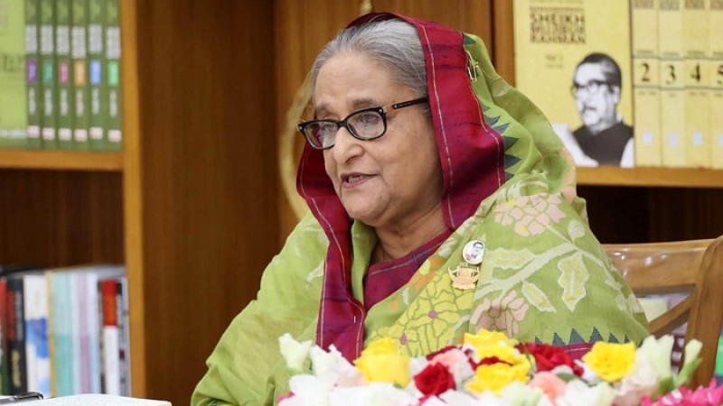 বাংলাদেশ যেন দুর্ভিক্ষের কবলে না পড়ে: সচিবদের প্রধানমন্ত্রী