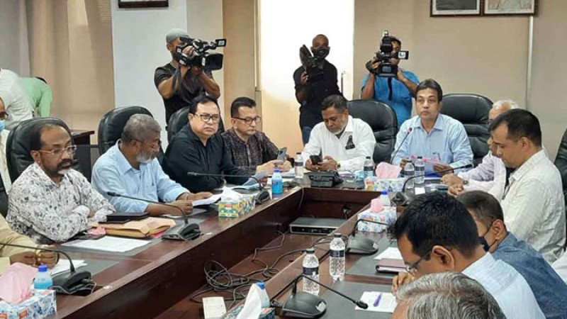 বাসের ভাড়া পুনর্নির্ধারণে বৈঠকে বিআরটিএ