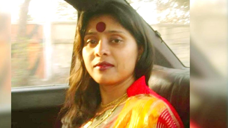 নারী চাঁদাবাজ তাজনীন সুলতানা গ্রেপ্তার