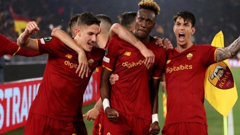 ‘সেই’ ১৬৬ সমর্থককে ফাইনালের ফ্রি টিকিট দেবে রোমা