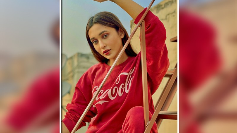 ভালবাসায় ‘বাজি’মাত মিমির